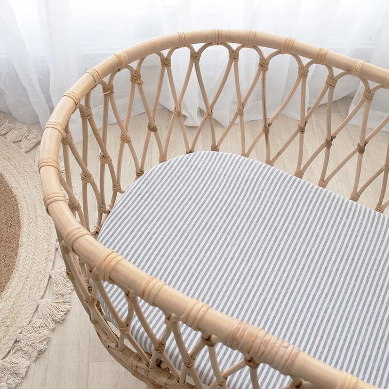 Living Textiles 2-Pack Jersey Bassinet Fitted Sheet image number 3